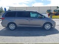 2016 Toyota Sienna — photo 13 of 18 | VIN 5TDYK3DC3GS695651