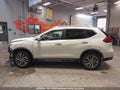 Photo 14 of 16 — 2018 Nissan Rogue