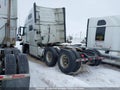 Photo 3 of 18 — 2024 Volvo Vnl64t