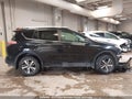 Photo 13 of 16 — 2018 Toyota RAV4