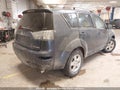 Photo 4 of 10 — 2009 Mitsubishi Outlander