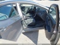 Photo 5 of 16 — 2014 Hyundai Elantra