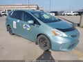 Photo 1 of 16 — 2013 Toyota Prius V