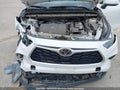 Photo 9 of 16 — 2022 Toyota Highlander