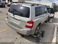 Photo 4 of 9 — 2006 Toyota Highlander Hybrid