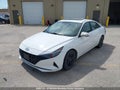 Photo 2 of 17 — 2022 Hyundai Elantra
