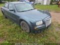 2005 Chrysler 300 — photo 1 of 11 | VIN 2C3JA53G25H652357