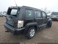 Photo 4 of 17 — 2011 Jeep Liberty