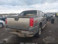 Photo 4 of 18 — 2002 Chevrolet Avalanche