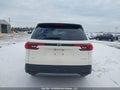 Photo 15 of 17 — 2024 Toyota Highlander