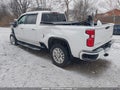 Photo 3 of 17 — 2023 Chevrolet Silverado