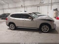 Photo 13 of 16 — 2012 BMW X1