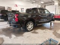 Photo 4 of 19 — 2022 Chevrolet Silverado