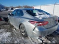 Photo 3 of 16 — 2020 Toyota Camry Hybrid