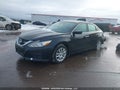 Photo 2 of 19 — 2016 Nissan Altima