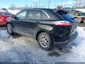 Photo 3 of 19 — 2023 Ford Edge
