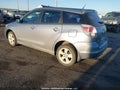 Photo 3 of 16 — 2005 Toyota Matrix