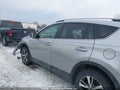Photo 15 of 19 — 2018 Toyota RAV4