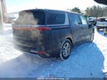 Photo 4 of 18 — 2023 Kia Carnival