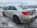 Photo 3 of 16 — 2013 Chrysler 200