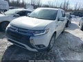 Photo 2 of 17 — 2018 Mitsubishi Outlander