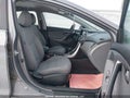 Photo 5 of 20 — 2013 Hyundai Elantra
