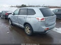 Photo 3 of 19 — 2015 Mitsubishi Outlander