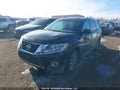 Photo 2 of 16 — 2015 Nissan Pathfinder