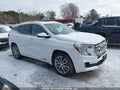 Photo 13 of 18 — 2022 GMC Terrain