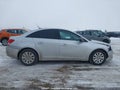 Photo 14 of 22 — 2011 Chevrolet Cruze