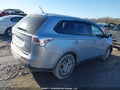 Photo 4 of 16 — 2014 Mitsubishi Outlander
