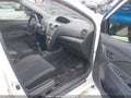 Photo 5 of 18 — 2010 Toyota Yaris