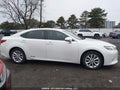 Photo 13 of 19 — 2015 Lexus ES 300h