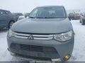 Photo 12 of 18 — 2015 Mitsubishi Outlander