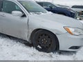 2012 Chrysler 200 — photo 6 of 17 | VIN 1C3CCBAB3CN202679