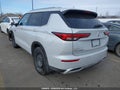 Photo 3 of 21 — 2025 Mitsubishi Outlander