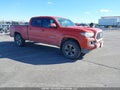 Photo 1 of 18 — 2018 Toyota Tacoma