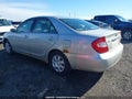 Photo 14 of 18 — 2004 Toyota Camry