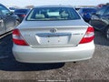 Photo 16 of 18 — 2004 Toyota Camry