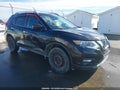 Photo 1 of 19 — 2018 Nissan Rogue