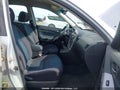 Photo 5 of 22 — 2006 Toyota Matrix