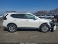 2019 Nissan Rogue — photo 14 of 18 | VIN 5N1AT2MVXKC835517