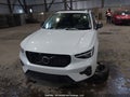 Photo 13 of 22 — 2024 Volvo XC40