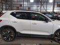 Photo 14 of 22 — 2024 Volvo XC40