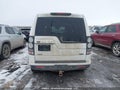 Photo 16 of 16 — 2015 Land Rover LR4