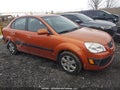 Photo 13 of 18 — 2006 Kia Rio