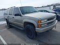 Photo 1 of 16 — 1999 Chevrolet Suburban