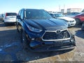Photo 1 of 18 — 2023 Toyota Highlander