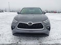 Photo 12 of 19 — 2021 Toyota Highlander