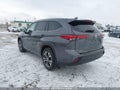 Photo 3 of 19 — 2021 Toyota Highlander